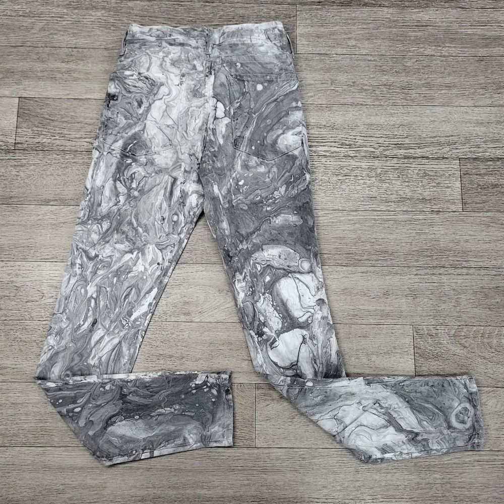 (FA-138) Frame Denim Marble Tie Dye Skinny Jeans - Picture 2 of 2